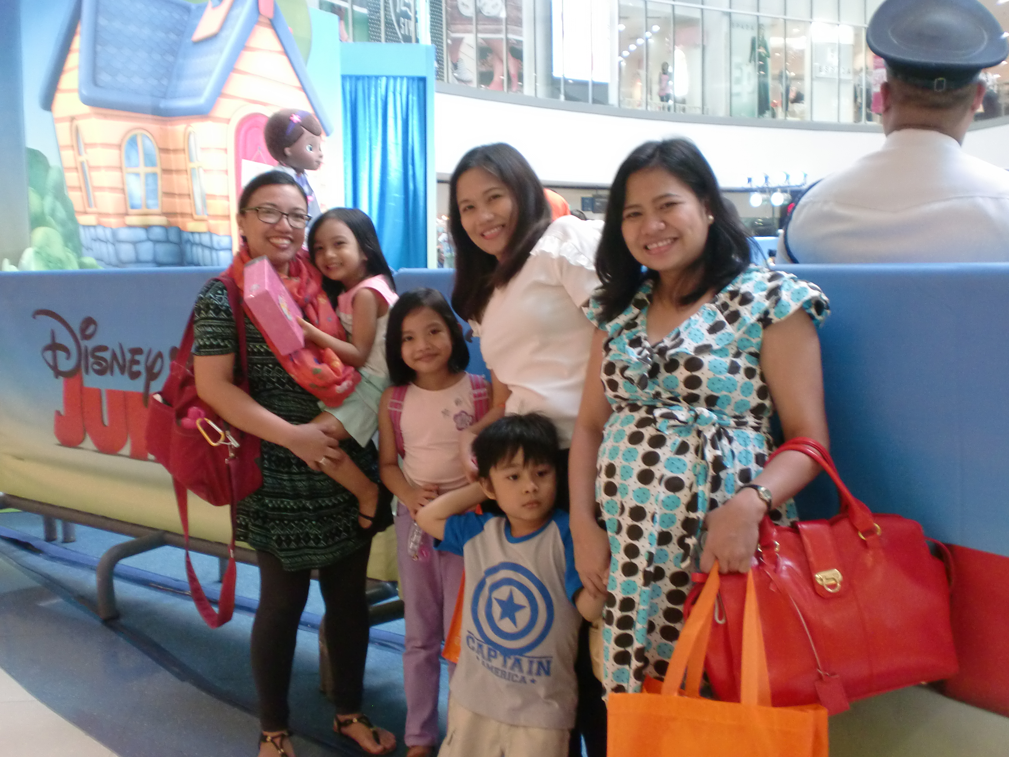 Mommy Bloggers at Disney Junior Meet and Greet